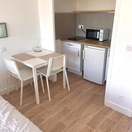 Furnished With Sea And Racecourse View *