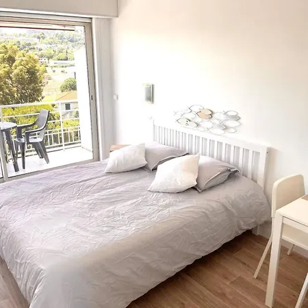 Furnished With Sea And Racecourse View 公寓 滨海卡涅